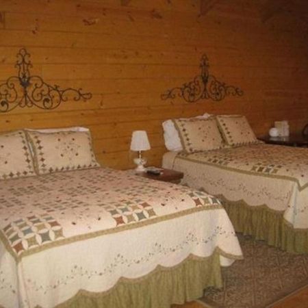 Pine Tree Inn Panaca Ngoại thất bức ảnh